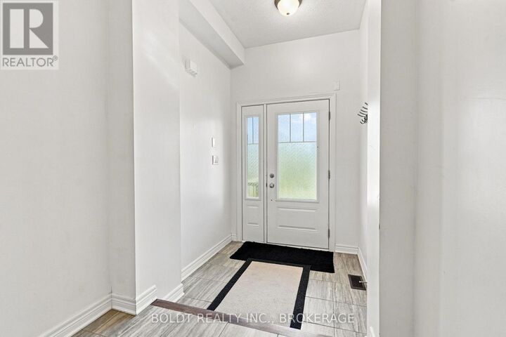 Property Photo:  85 Homestead Way  ON L2V 0J8 