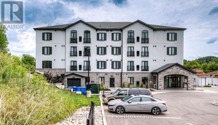 Property Photo:  3 John Pound Road 201  ON N4G 5X4 