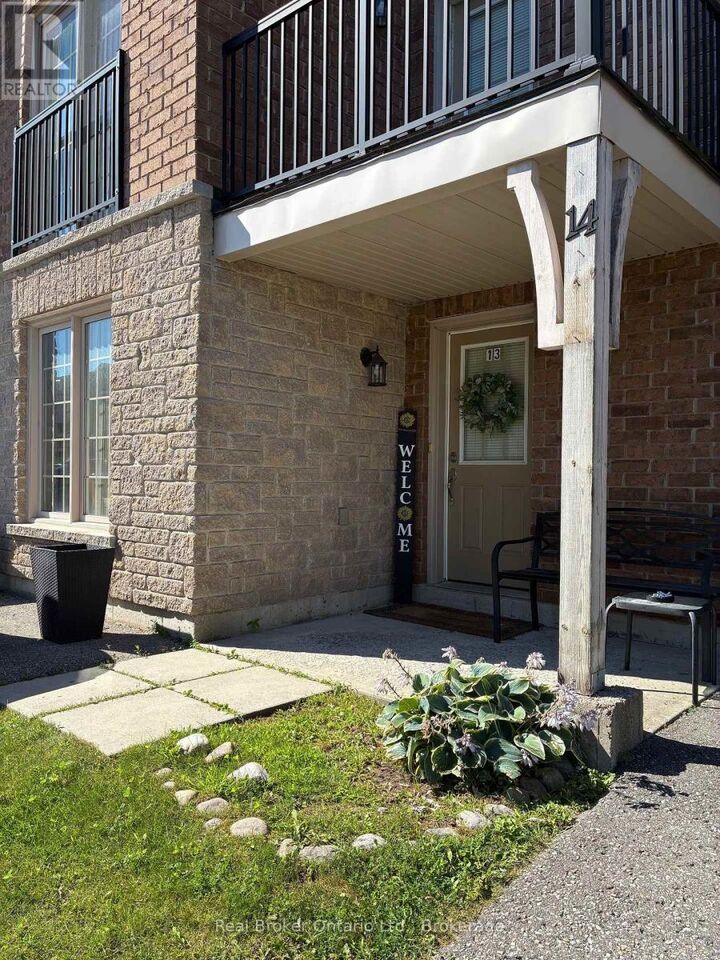 Property Photo:  175 Stanley Street 13  ON L4M 0G2 