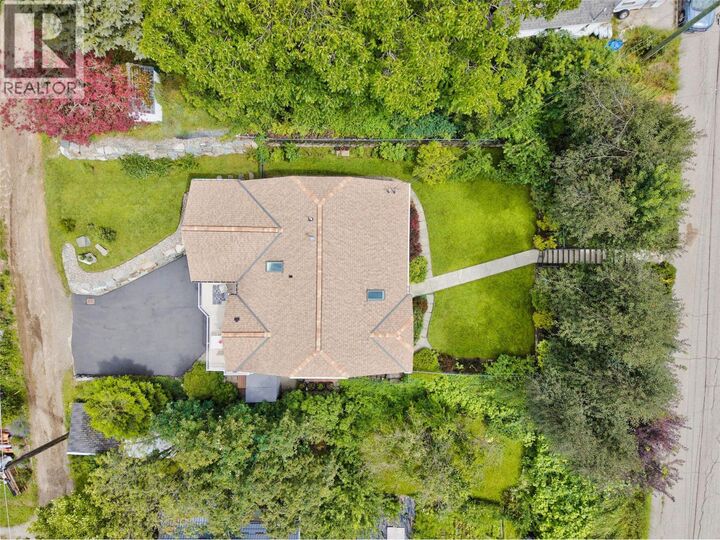 Property Photo: 1007 Hoover Street BC V1L 4X9
