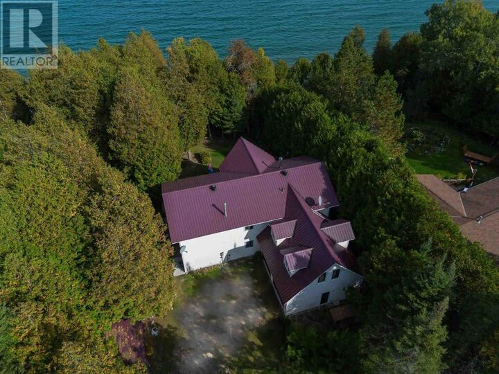 3882 Hamilton Dr — photo 1