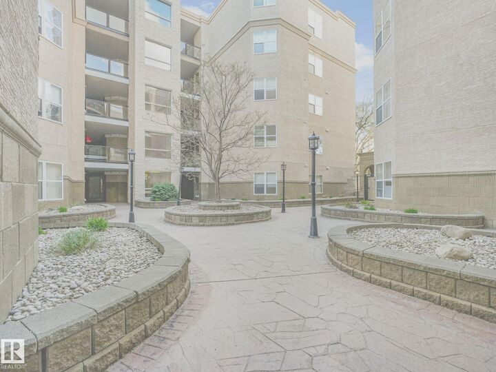 Property Photo: 11025 83 Avenue NW 302 AB T6G 2V5