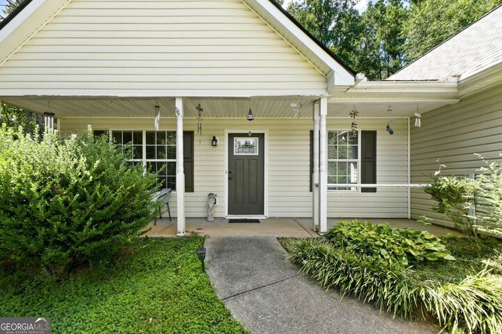 Property Photo:  315 Wild Turkey Lane  GA 30248 