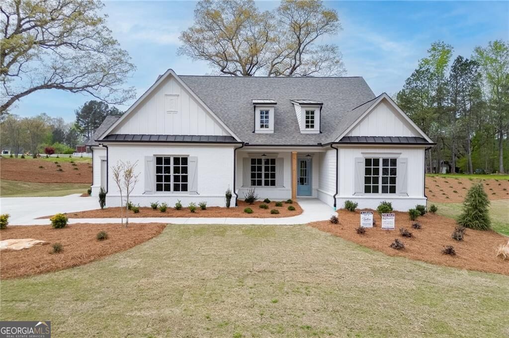 Property Photo:  8145 Heardsville Court  GA 30028 