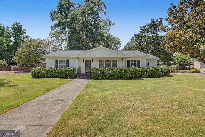 Property Photo:  117 Chestnut Street  GA 30125 