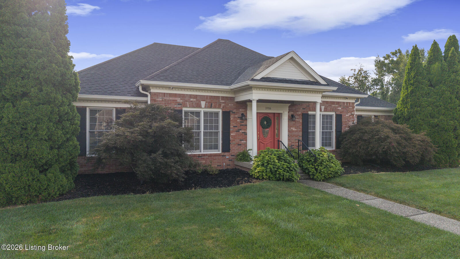 Property Photo:  3916 Rock Bay Dr  KY 40245 