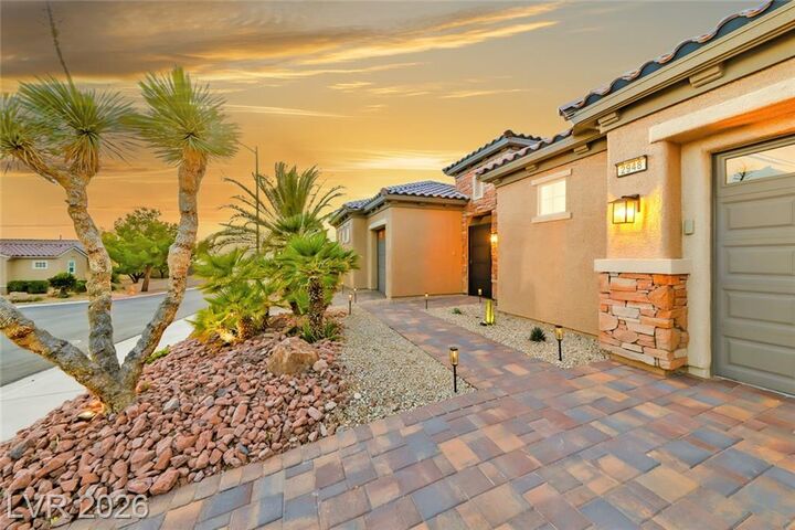 Property Photo:  2948 Foxtail Creek Avenue  NV 89052 