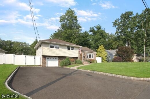 Property Photo:  9 Brookdale Rd  NJ 07016 