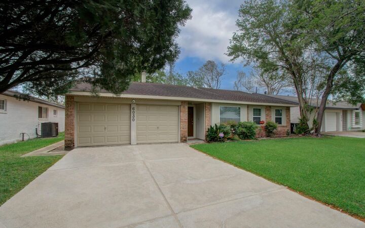 Property Photo:  6030 Willowbend Boulevard  TX 77096 