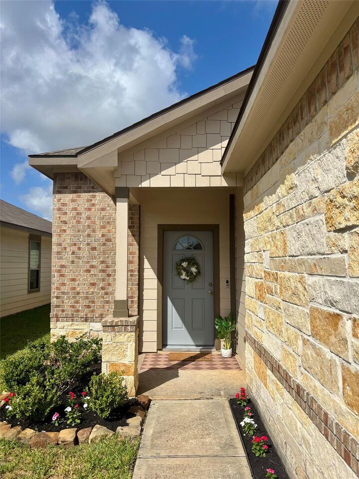 Property Photo: 14211 Grand Hills Drive TX 77303