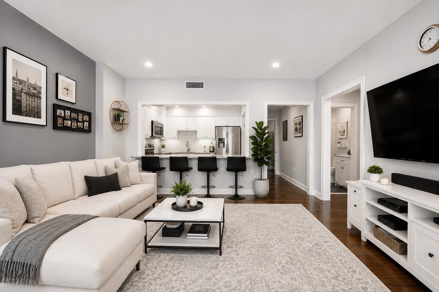 Property Photo:  100 Shearwater Ct East 54  NJ 07305 