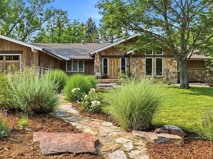 Property Photo: 7047 Yampa Ct CO 80301