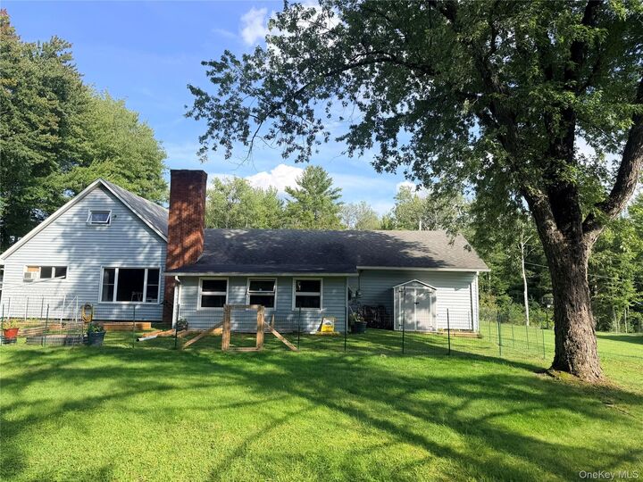 Property Photo:  412 Brown Road  NY 12428 