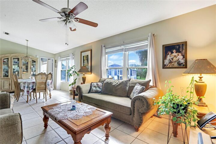 Property Photo:  2005 Northlake Drive  FL 32773 