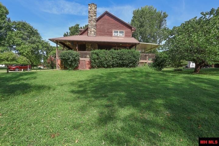 Property Photo:  170 Little Lane  AR 72626 