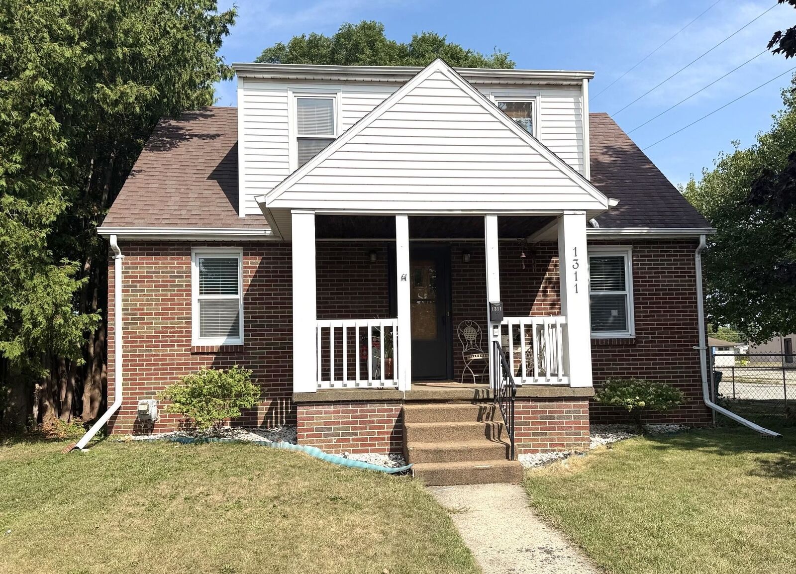 Property Photo:  1311 S Grant Street  MI 48708 