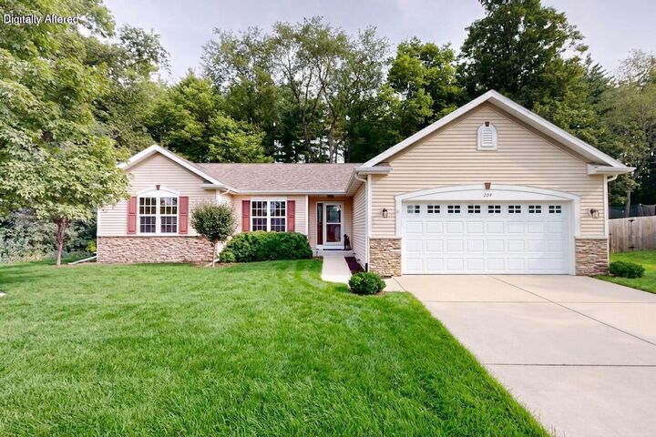 Property Photo: 204 Woodland Preserve - WI 53094