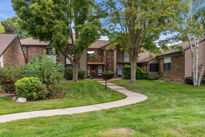 Property Photo:  8643 N Servite Dr  WI 53223 