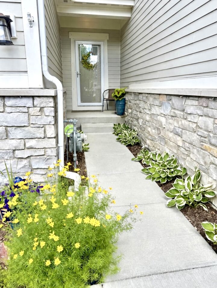 Property Photo: 530 Pershing Court IL 60010
