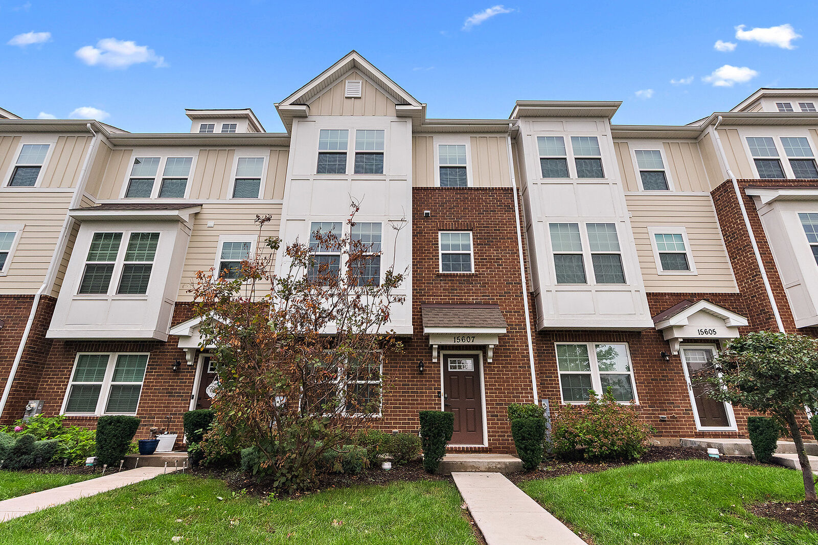 Property Photo:  15607 Alice Mae Court  IL 60462 
