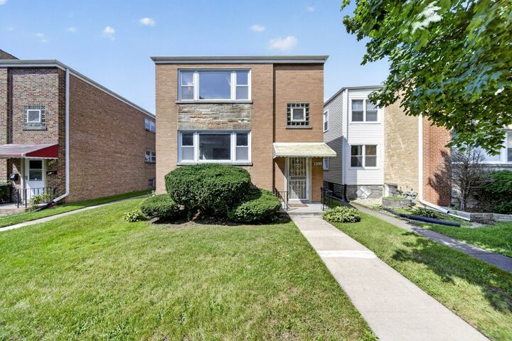 Property Photo: 8152 Knox Avenue IL 60076