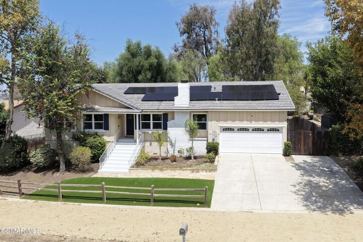 Property Photo: 1039 Nonchalant Drive CA 93065