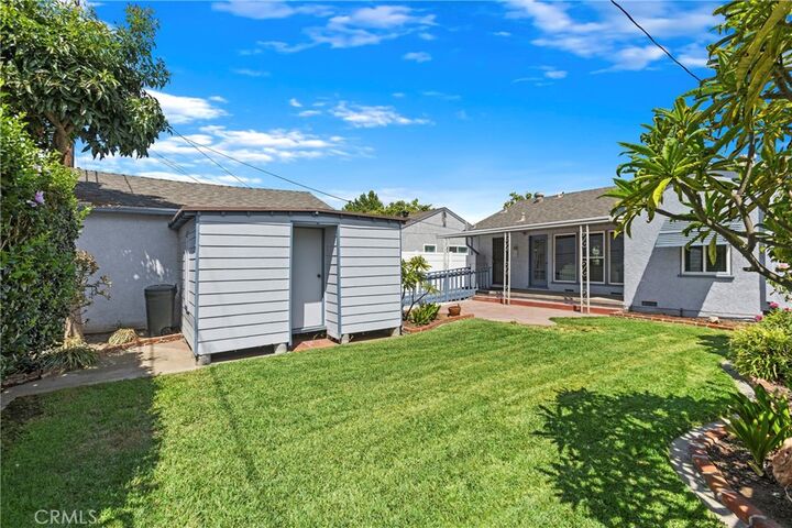 Property Photo: 2842 Silva Street CA 90712