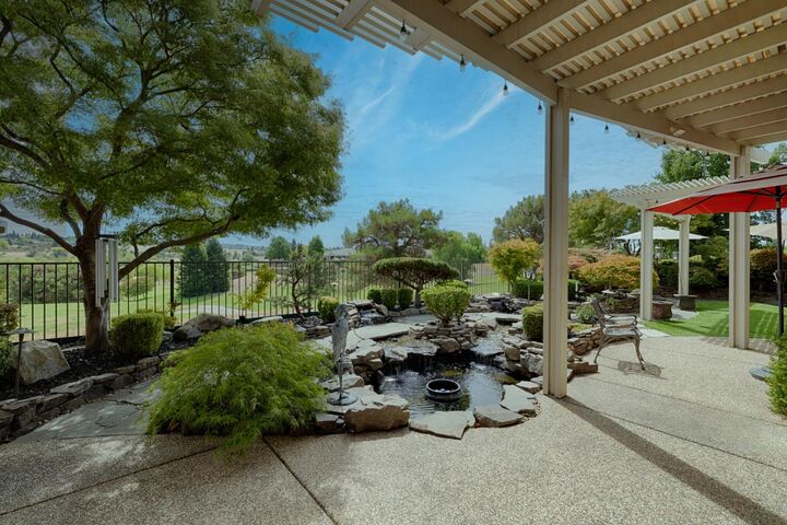 Property Photo:  2185 Sutter View Lane  CA 95648 