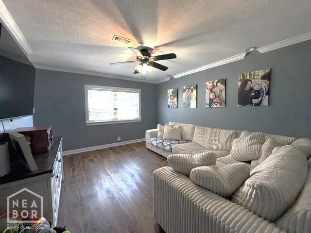 Property Photo: 704 Lunsford Road AR 72411