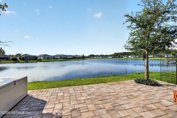 Property Photo:  129 Amberwood Drive  FL 32092 