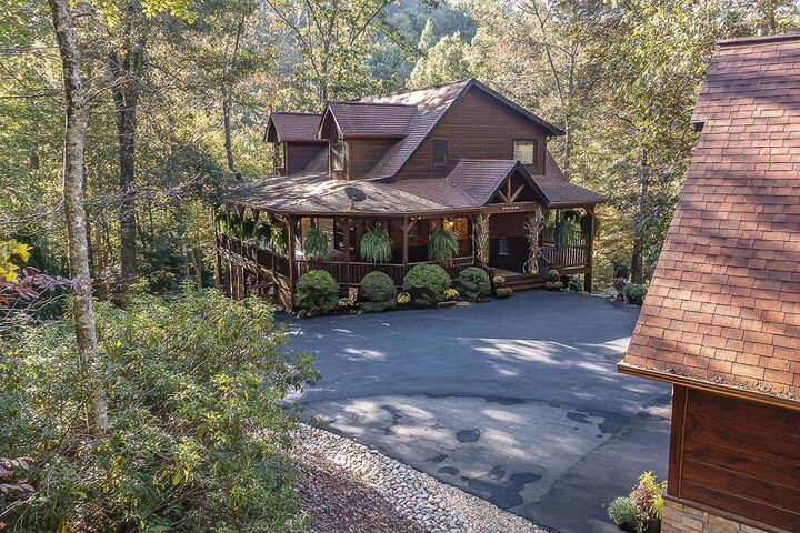 Property Photo: 1934 Mountain Tops Road GA 30513