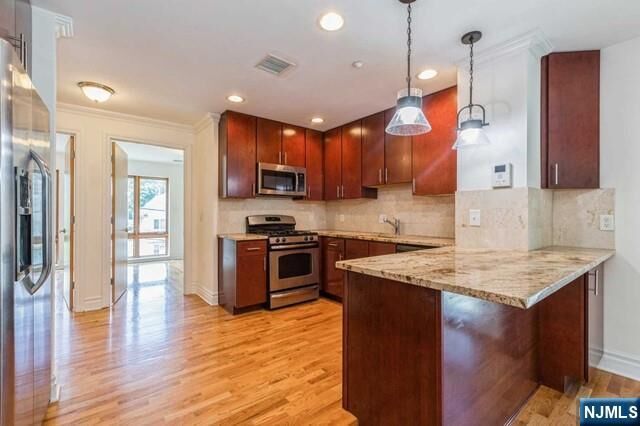 Property Photo:  17 Meadow Road 310  NJ 07070 