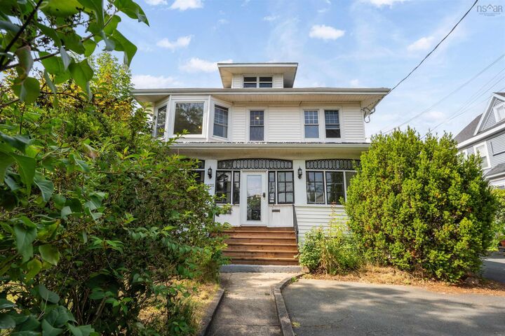 Property Photo:  6625 Quinpool Road  NS B3L 1B7 