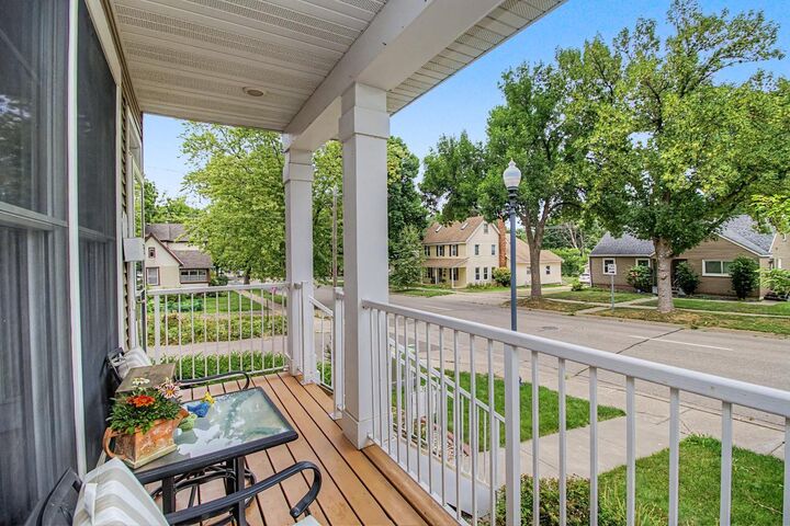 Property Photo: 812 Ramsey Street MN 55033
