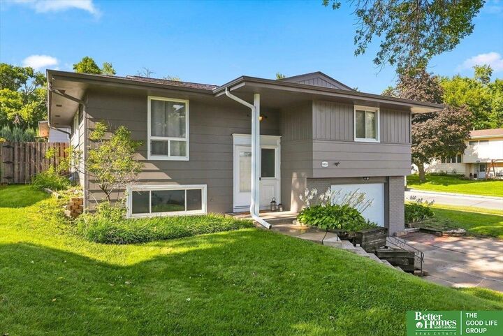 Property Photo:  9804 Ruggles Street  NE 68134 