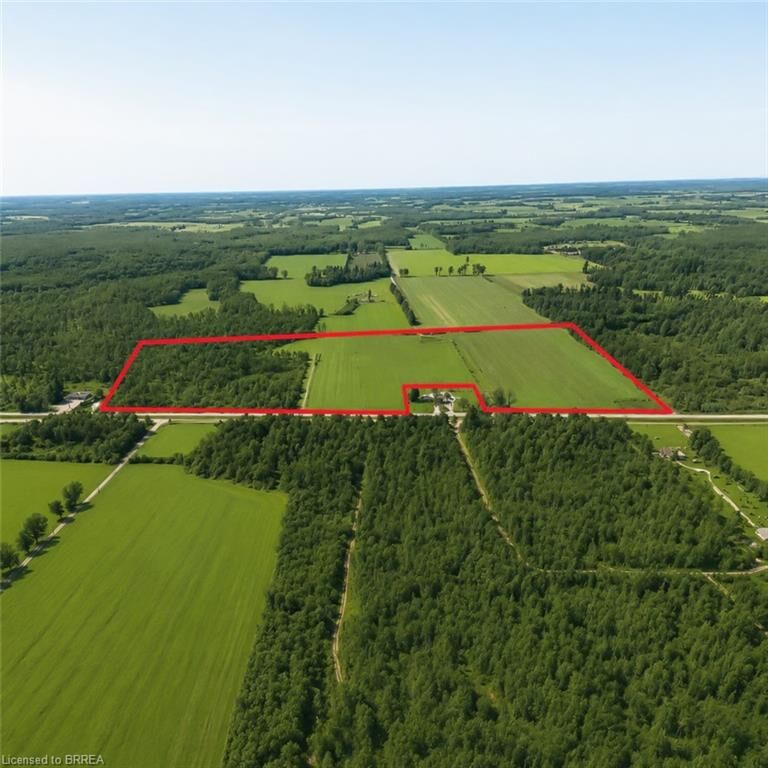 Property Photo:  686455 Highway 2  ON N0J 1V0 