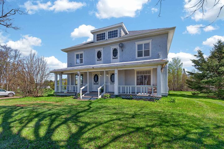 Property Photo:  21720 Tch  PE C0B 1A0 