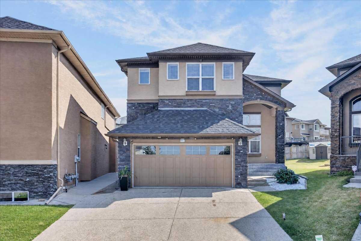 Property Photo: 25 Sherwood Close NW AB T3R 0B3