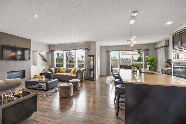Property Photo: 183 Aspen Acres Manor SW AB T3H 0Z4