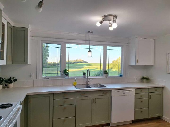 38126 Range Road 283 27 — photo 1