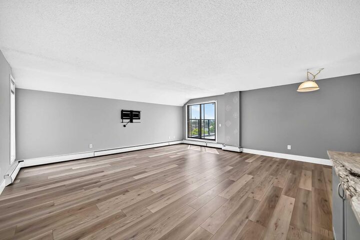 Property Photo: 1900 25A Street SW 507 AB T3E 1Y5