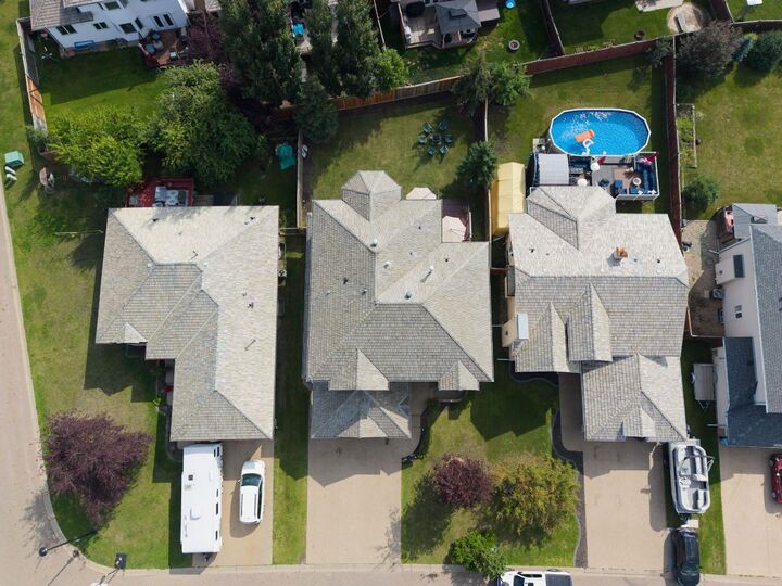 Property Photo:  117 Burton Place  AB T9K 1V4 
