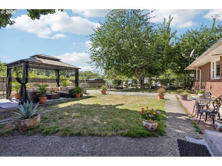 Property Photo: 2219 Ocean Beach Hwy WA 98632