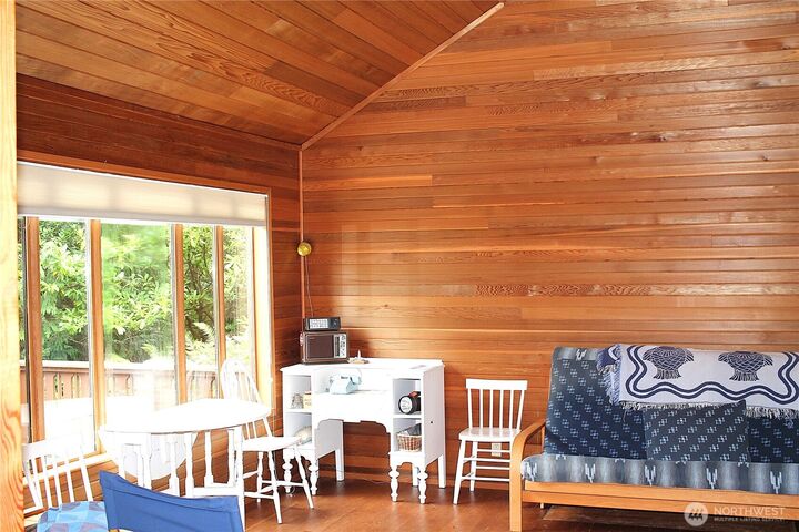 Property Photo: 1875 State Route 105 WA 98547