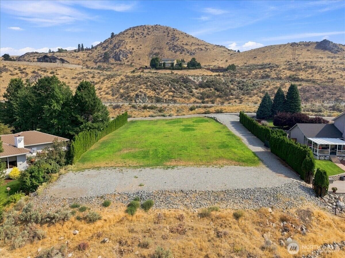Property Photo: 125 Highpoint Lane WA 98816