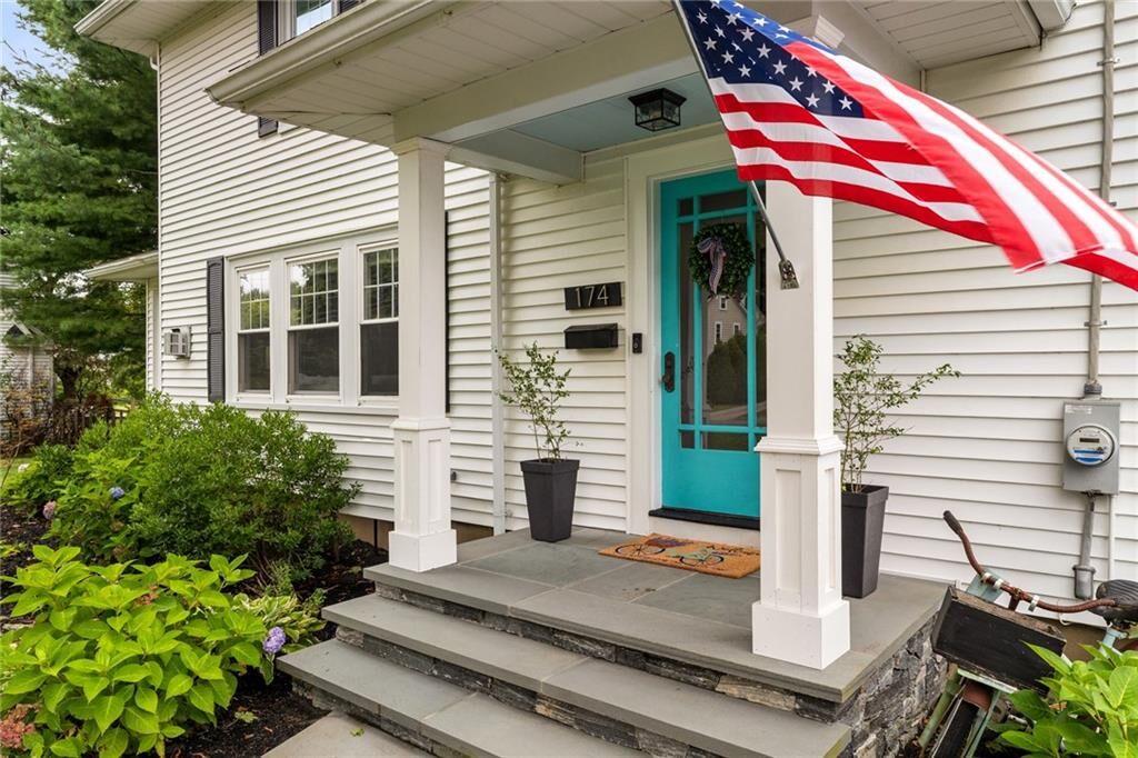 Property Photo:  174 Kenyon Avenue  RI 02879 