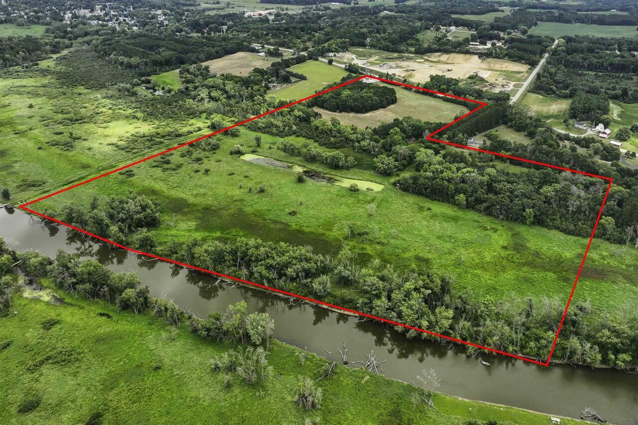 Property Photo:  N5721 County  T Road  WI 54968 