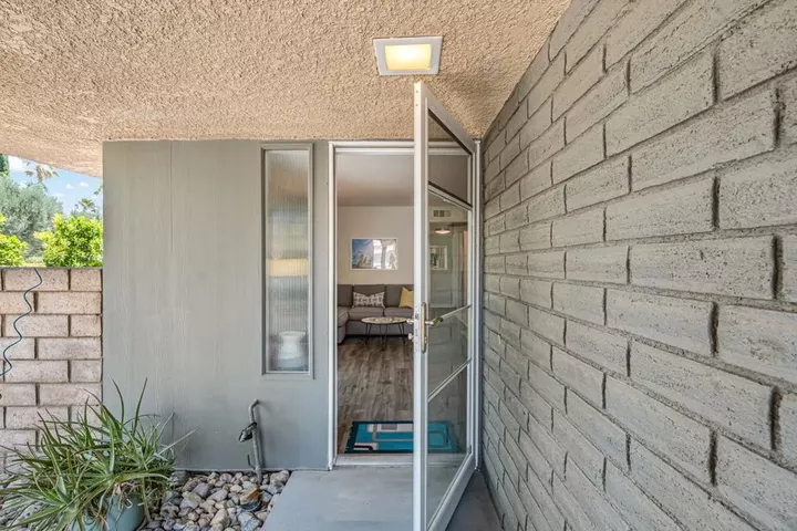 Property Photo:  1541 Sunflower Court North  CA 92262 