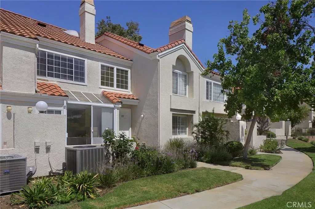 Property Photo:  4240 Lost Hills  CA 91301 
