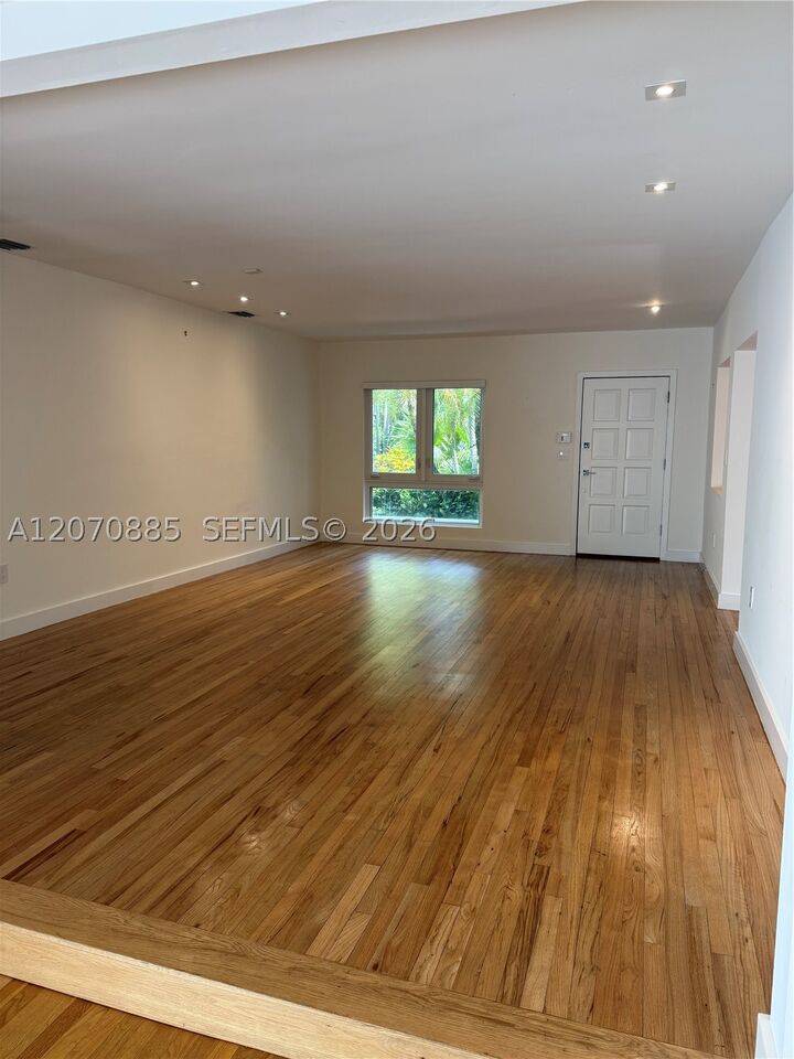 Property Photo:  3865 Poinciana Ave  FL 33133 